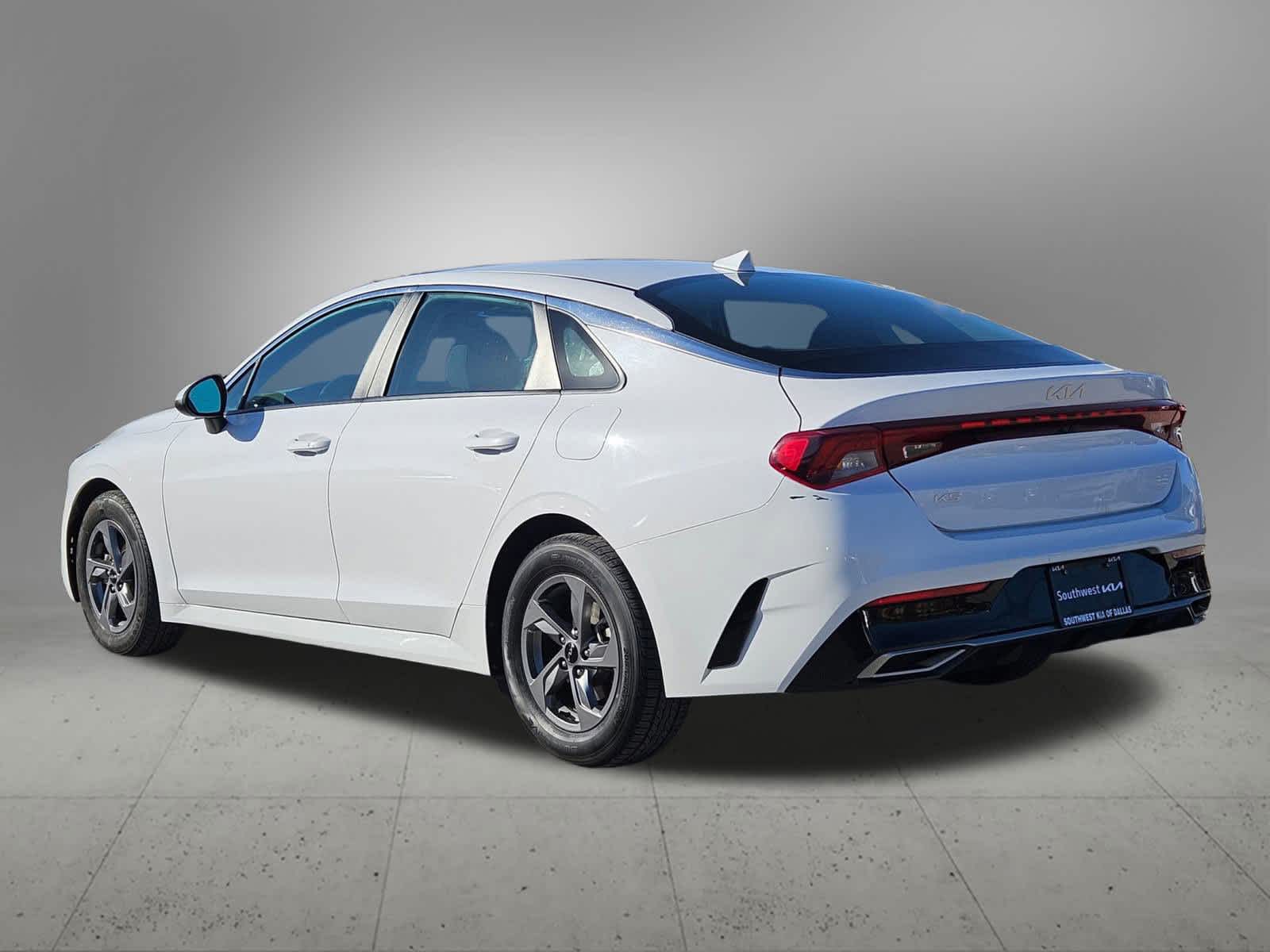 2023 Kia K5 LXS photo 4