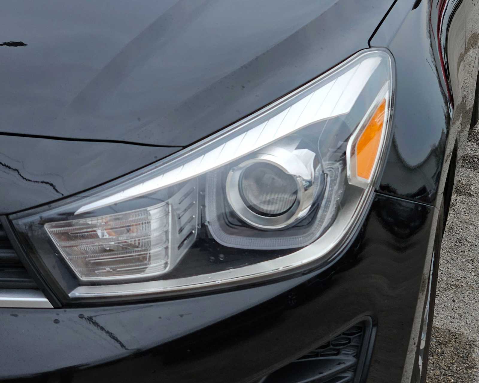 Thumbnail: 2022 Kia Rio - 11