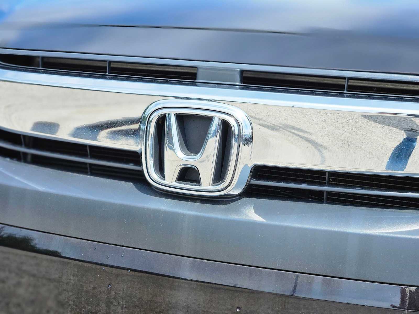 Thumbnail: 2017 Honda Civic - 12