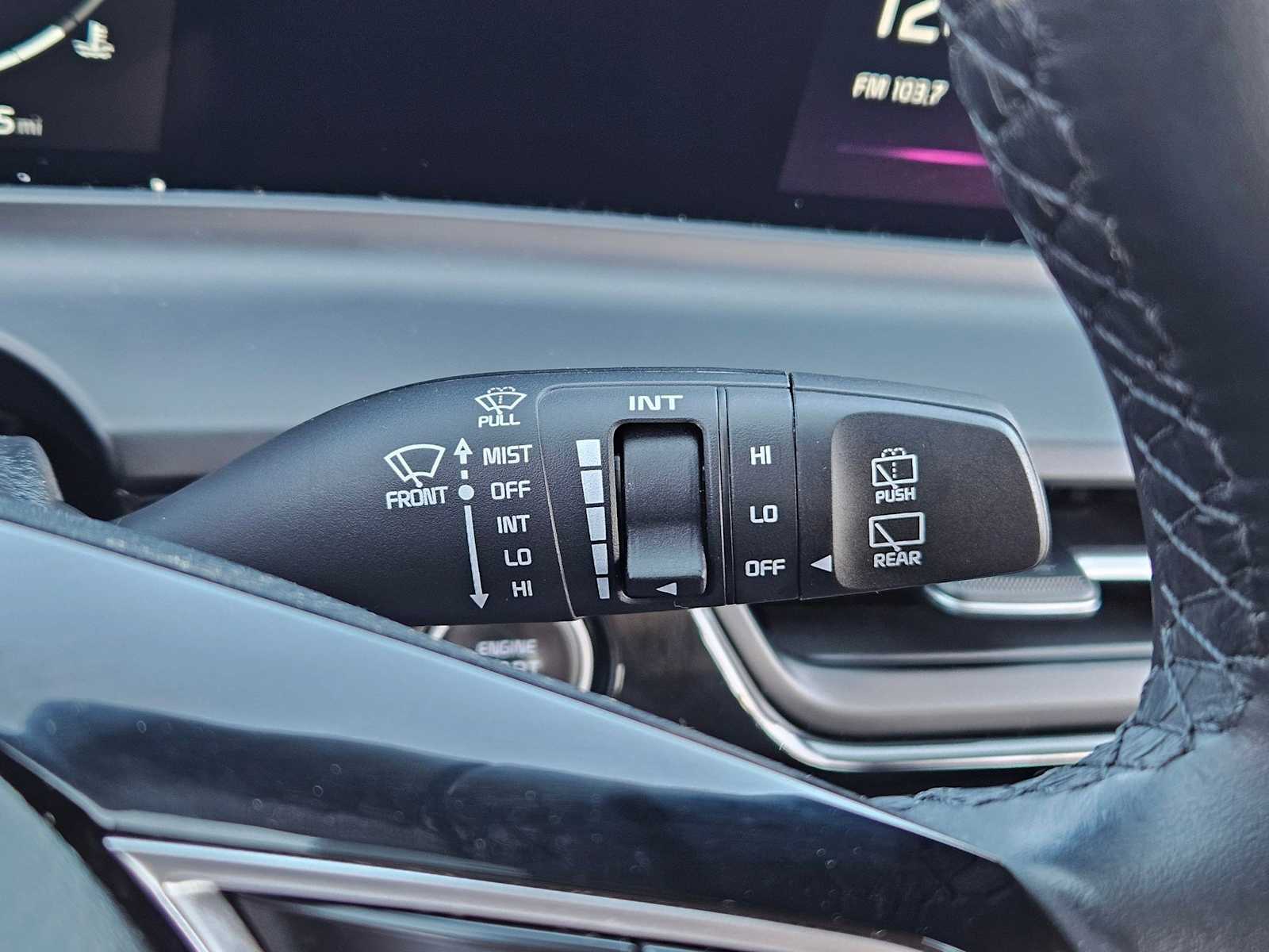 Thumbnail: 2024 Kia Seltos - 27