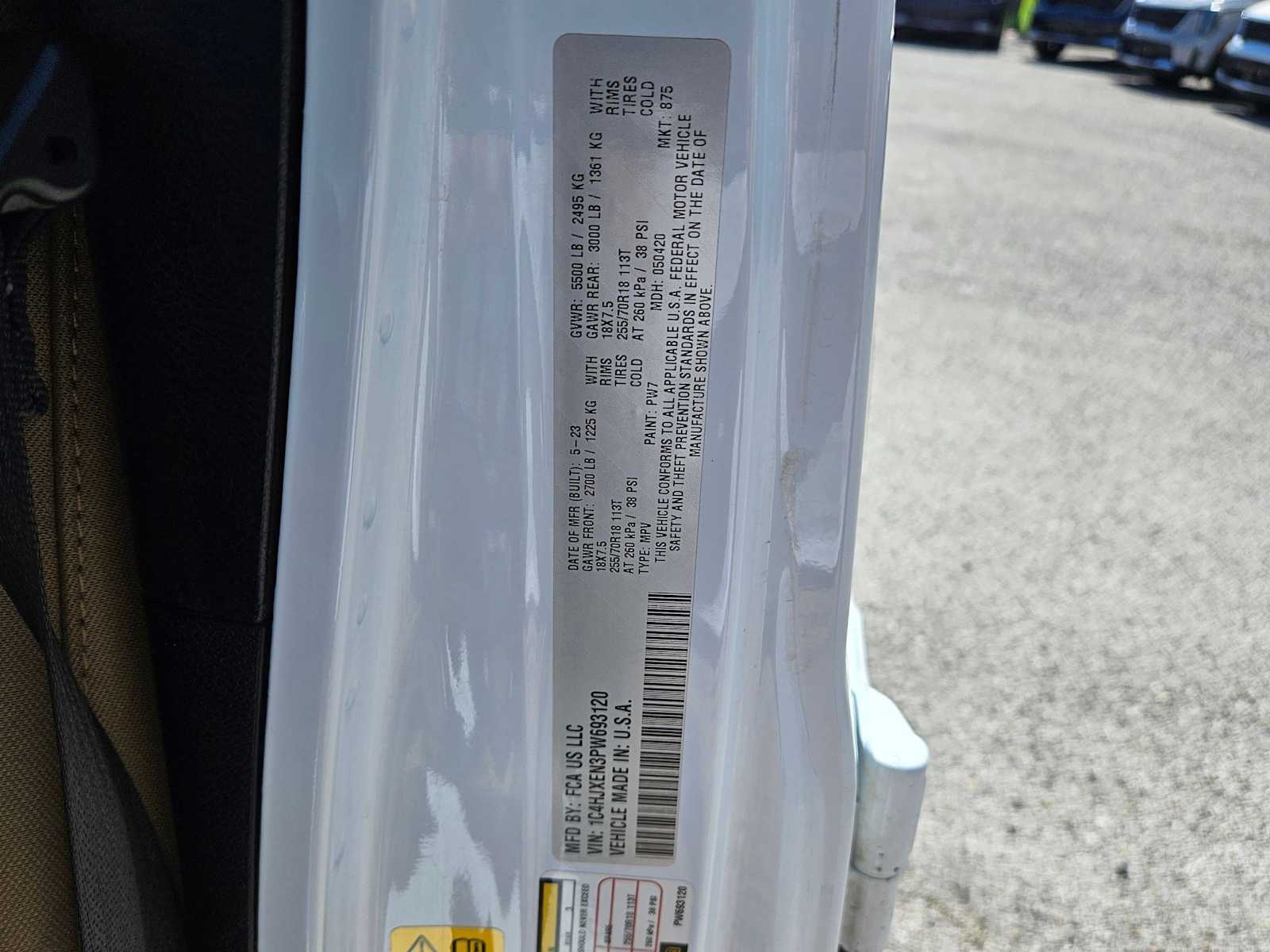 Thumbnail: 2023 Jeep Wrangler - 29