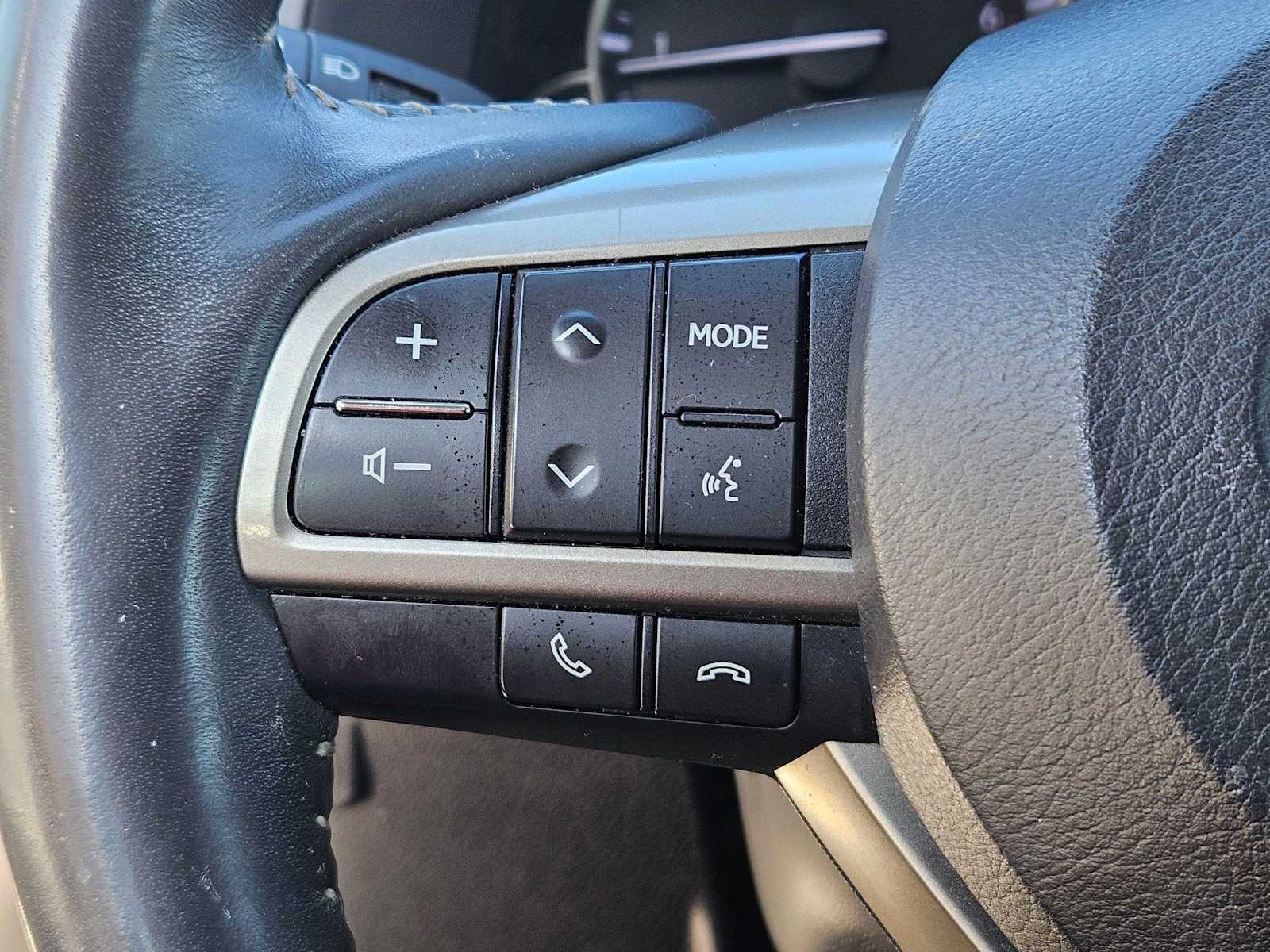 Thumbnail: 2018 Lexus ES - 21