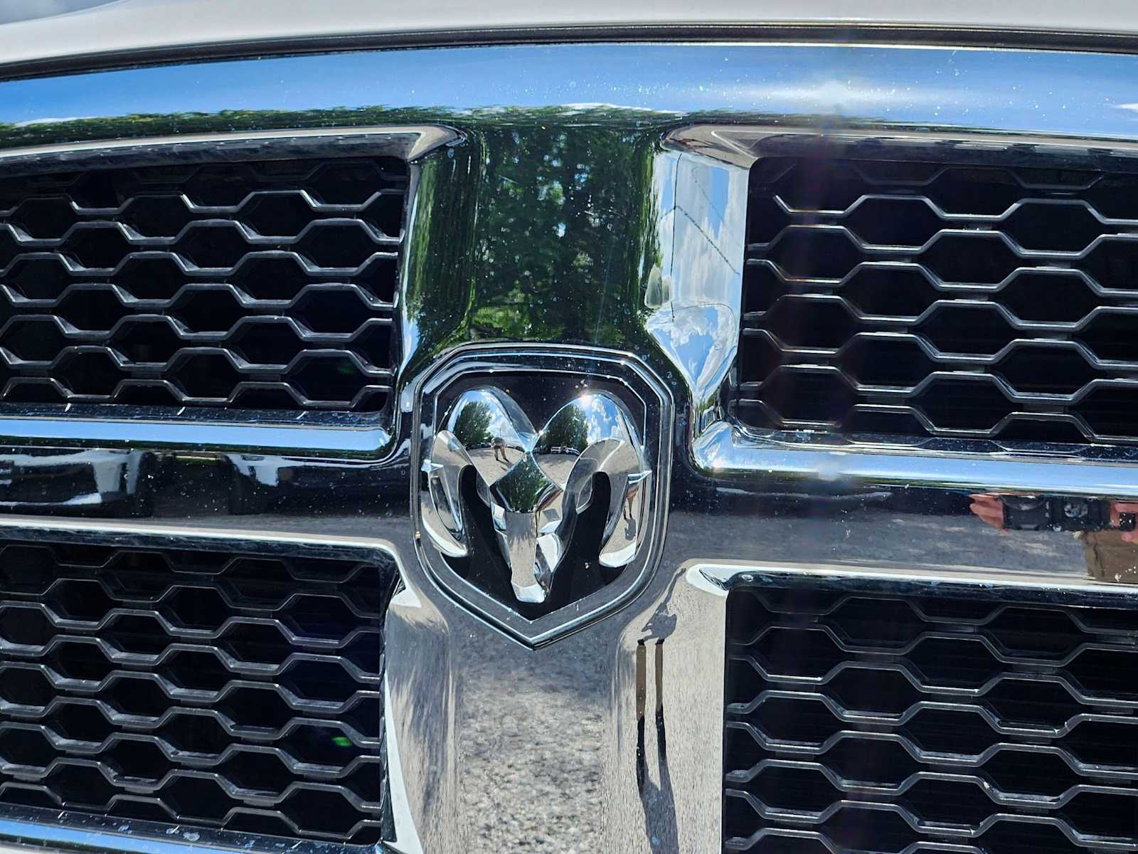 Thumbnail: 2024 RAM 1500 Classic - 12