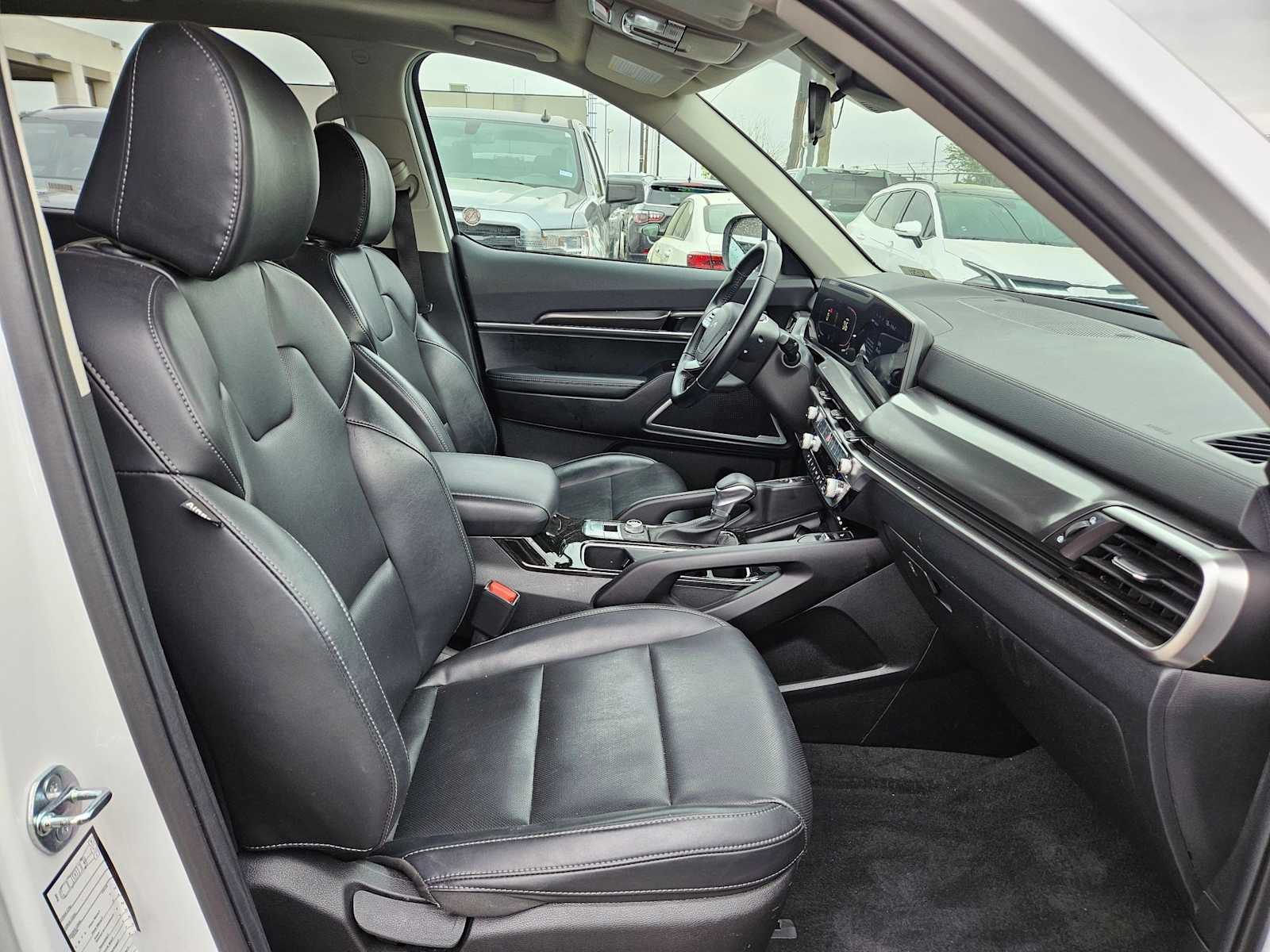 Thumbnail: 2025 Kia Telluride - 22