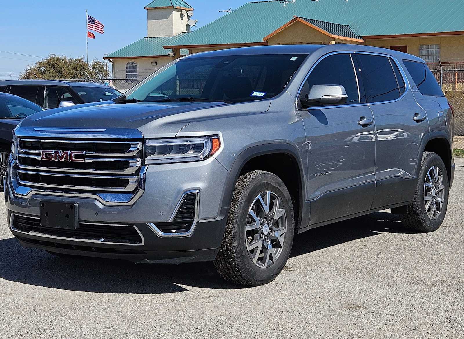 Thumbnail: 2023 GMC Acadia - 10