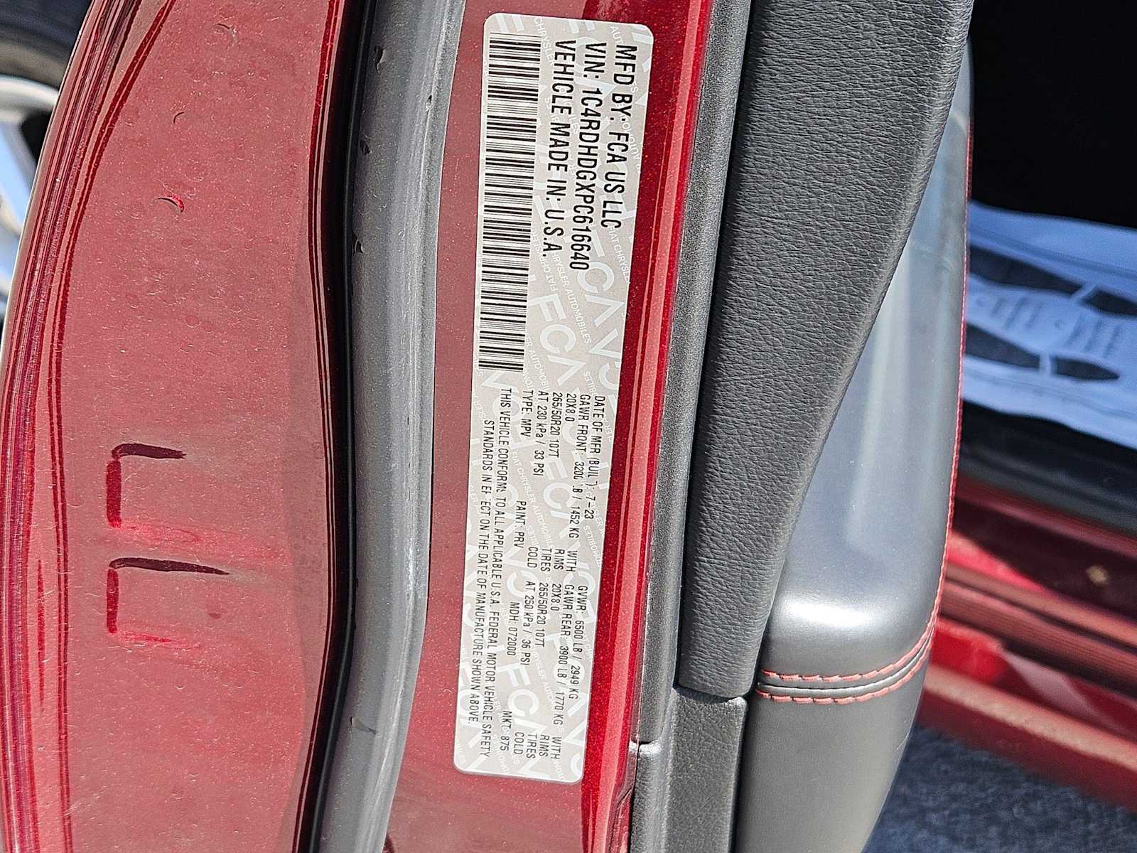 Thumbnail: 2023 Dodge Durango - 33