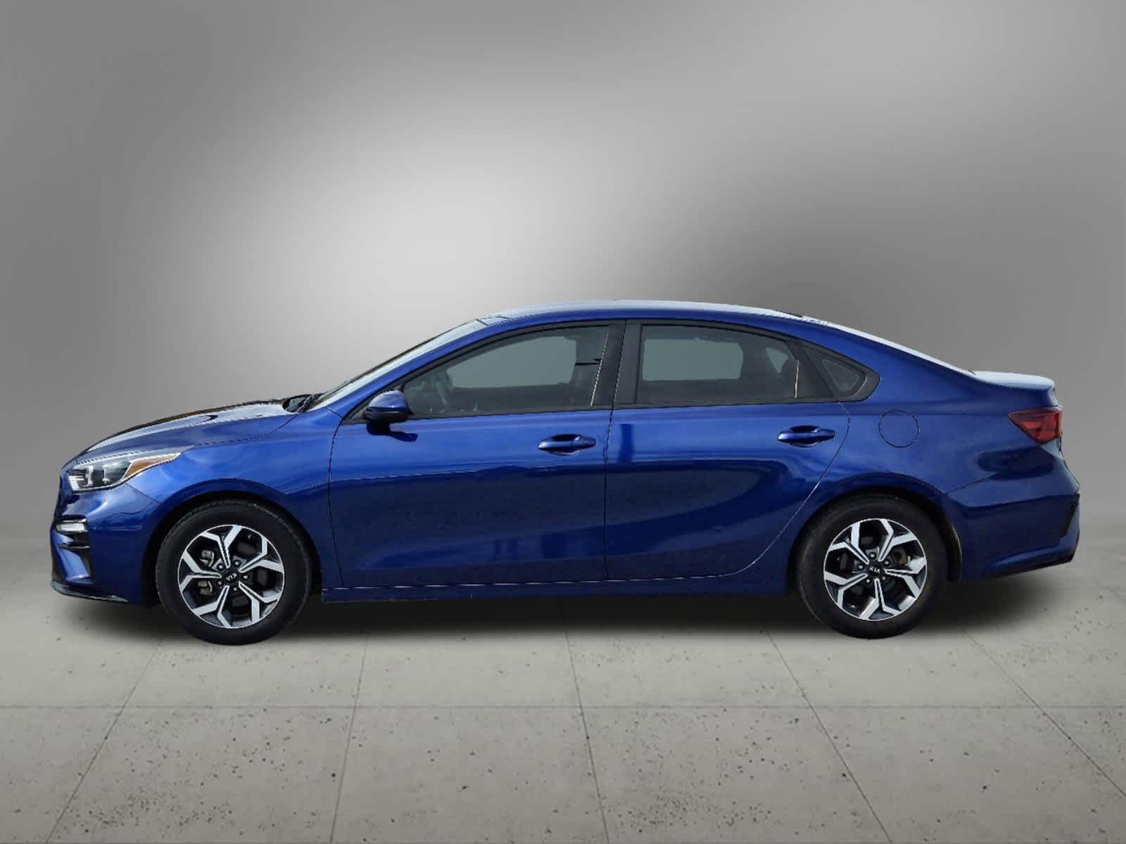 Thumbnail: 2020 Kia Forte - 3