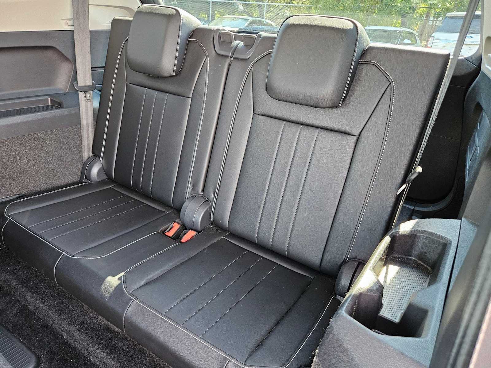 Thumbnail: 2024 Volkswagen Tiguan - 20