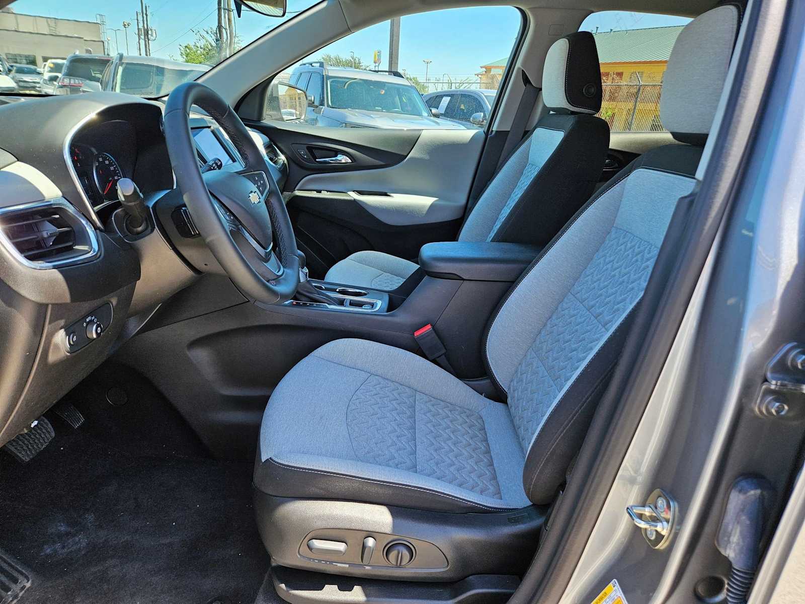 2023 Chevrolet Equinox LT 16