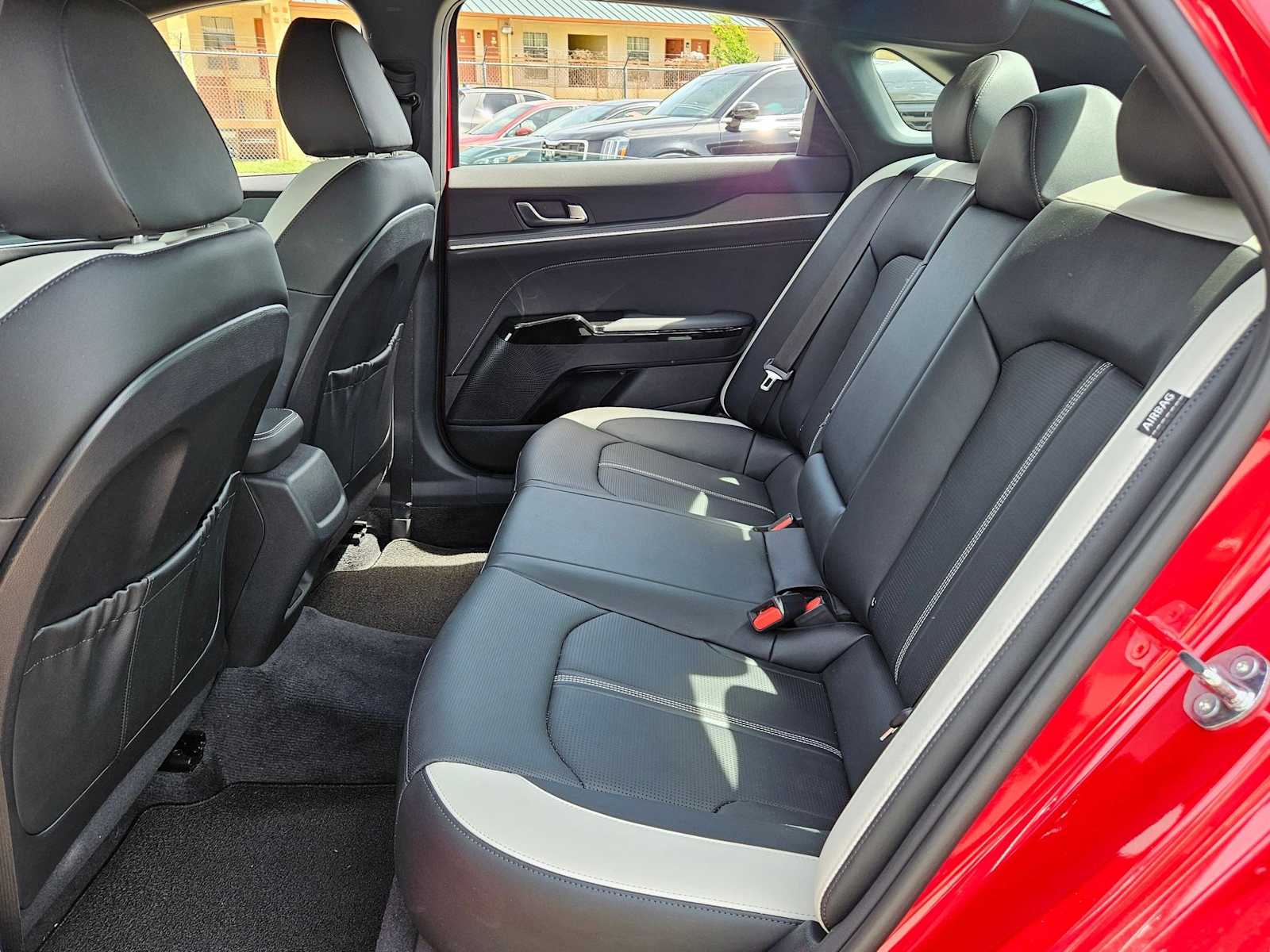 Thumbnail: 2025 Kia K5 - 18