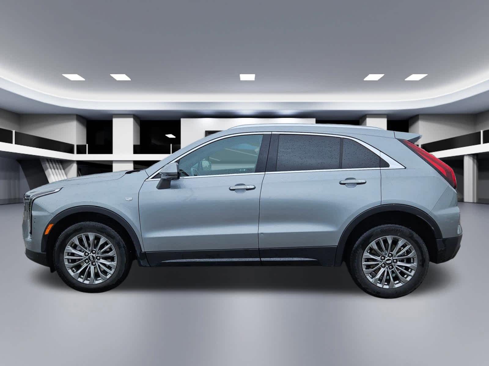 Thumbnail: 2025 Cadillac XT4 - 3