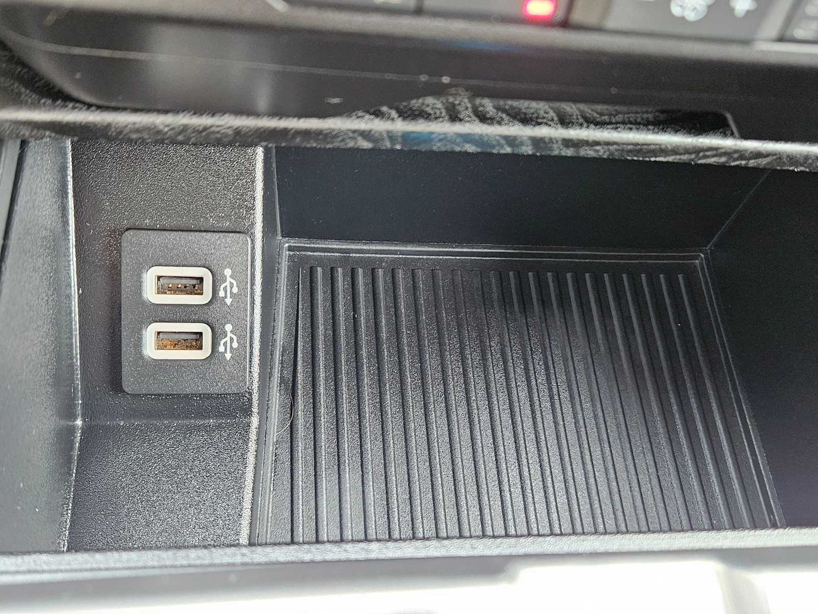 Thumbnail: 2020 Ford F-150 - 32