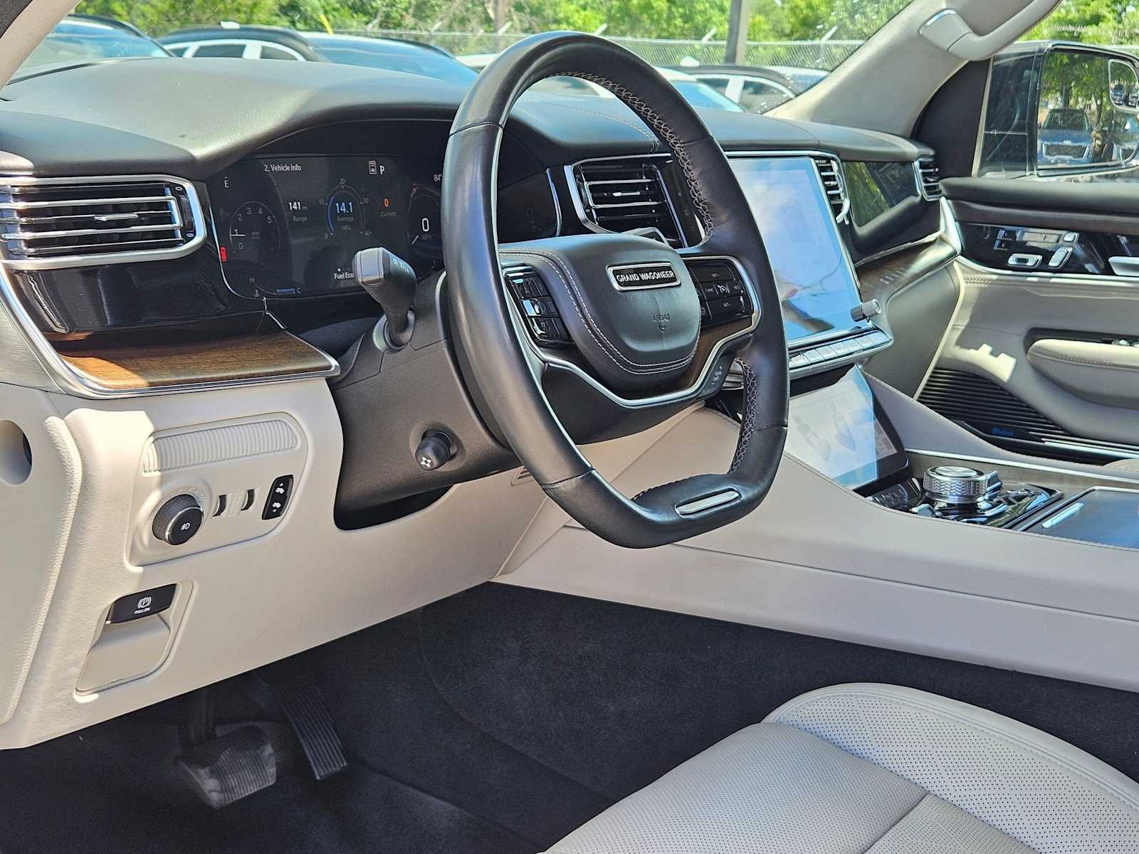 Thumbnail: 2023 Jeep Grand Wagoneer L - 2