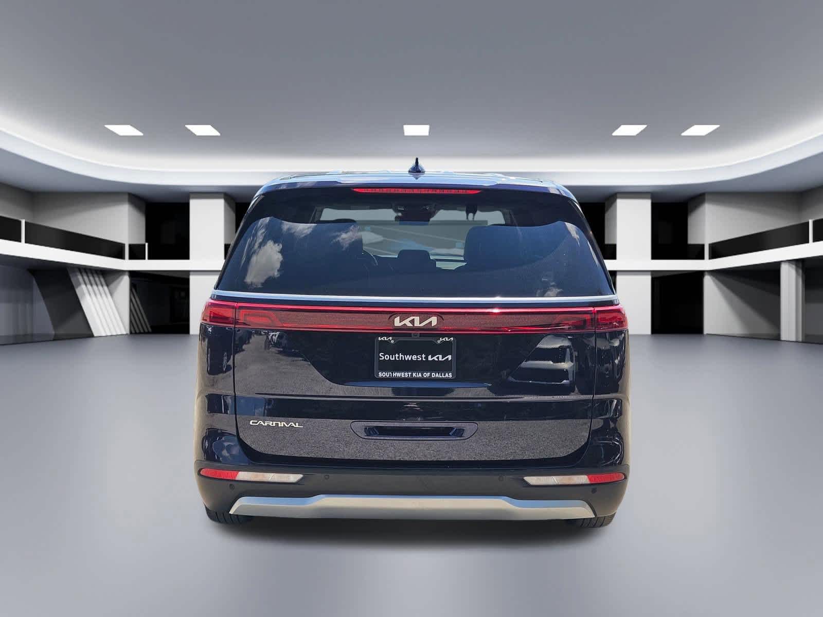 Thumbnail: 2024 Kia Carnival - 5