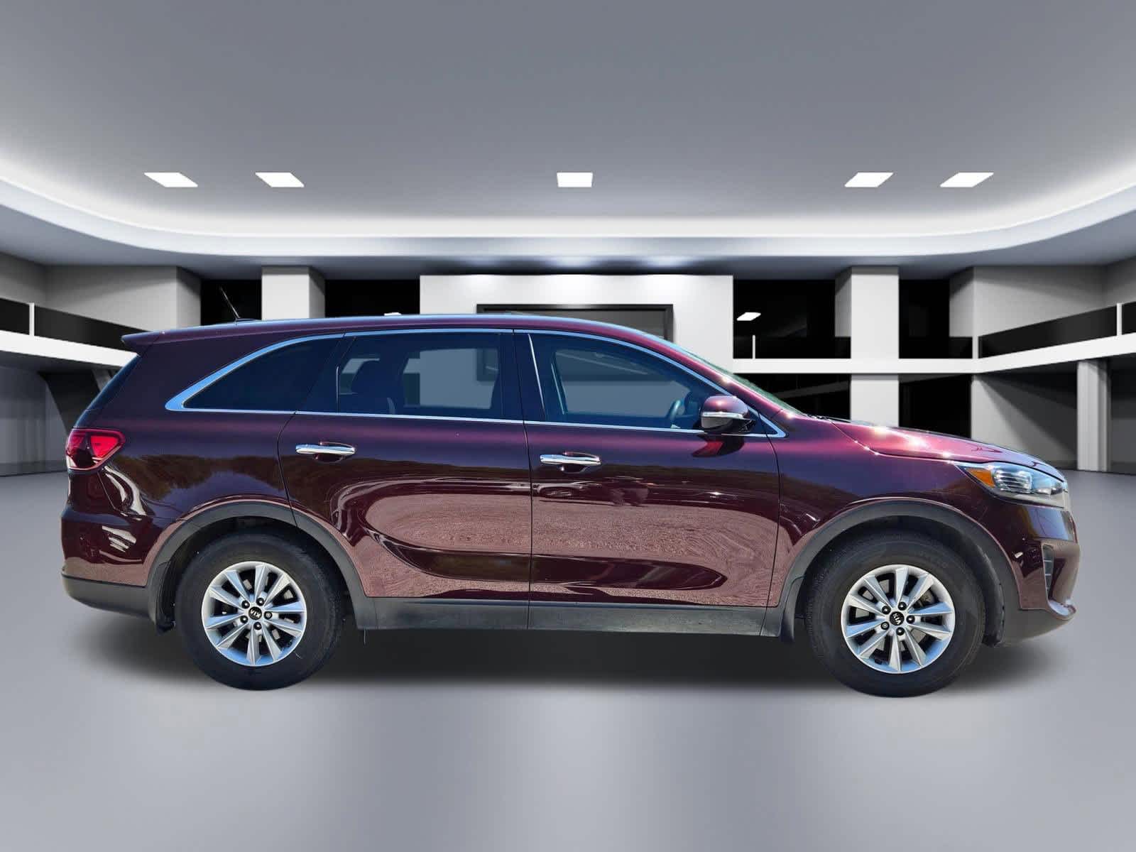 Thumbnail: 2020 Kia Sorento - 6