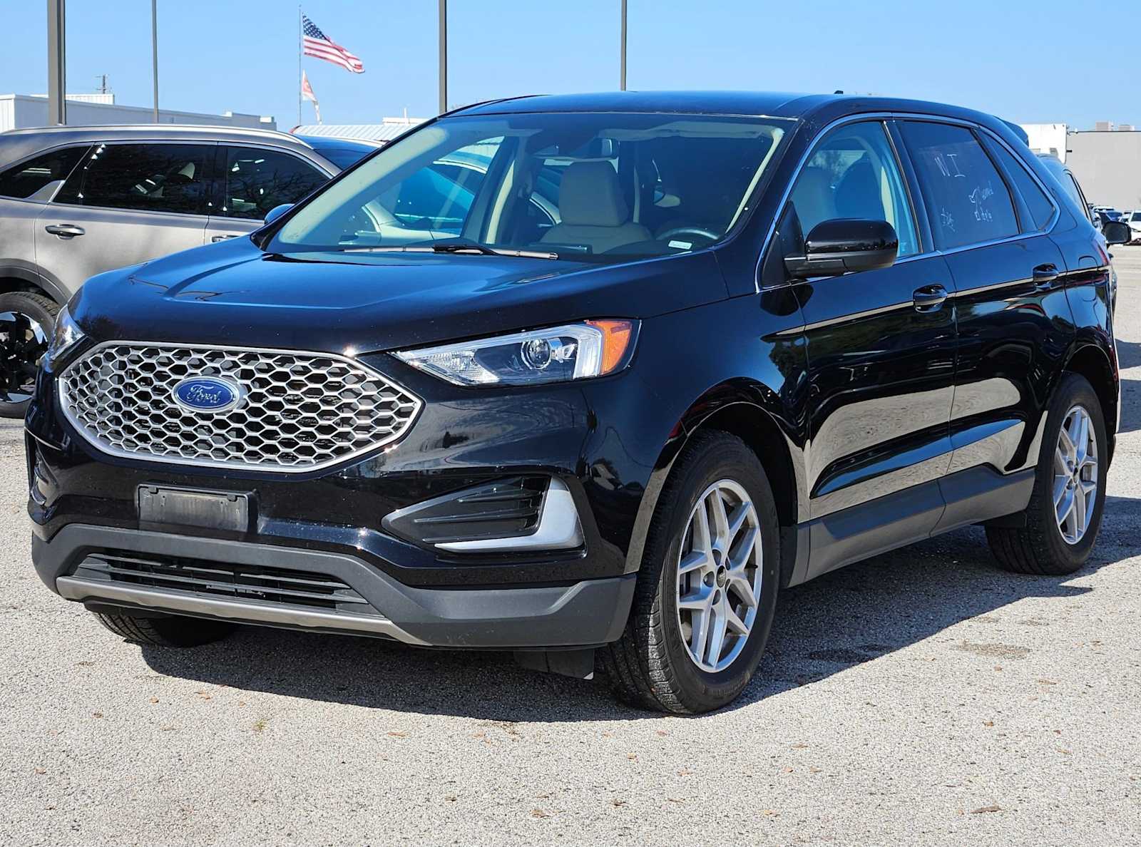 Thumbnail: 2024 Ford Edge - 10