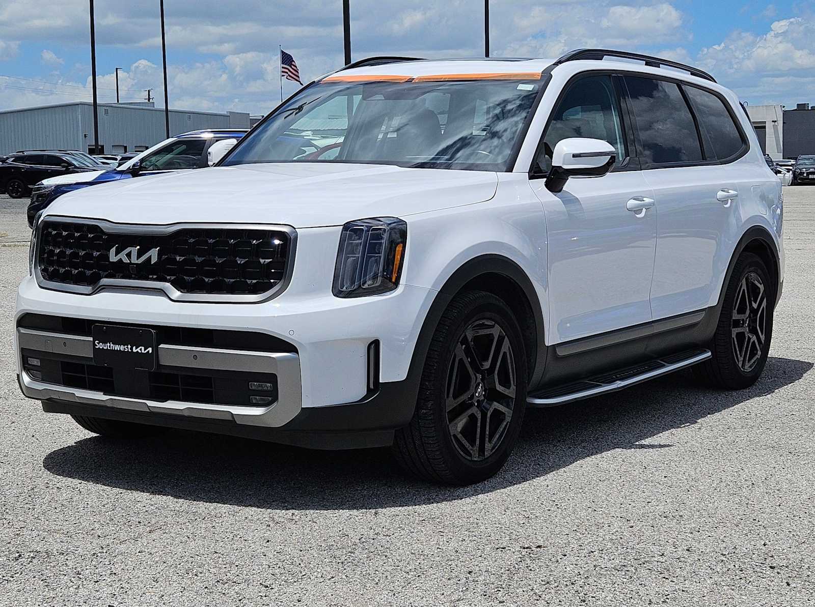 Thumbnail: 2023 Kia Telluride - 10
