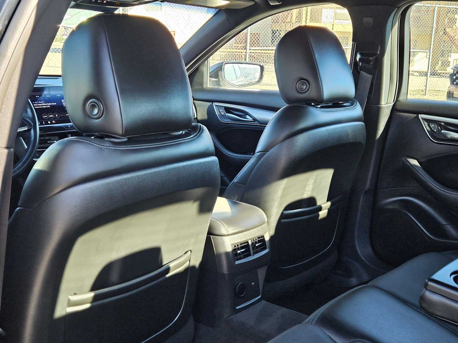 Thumbnail: 2023 Cadillac CT5 - 17