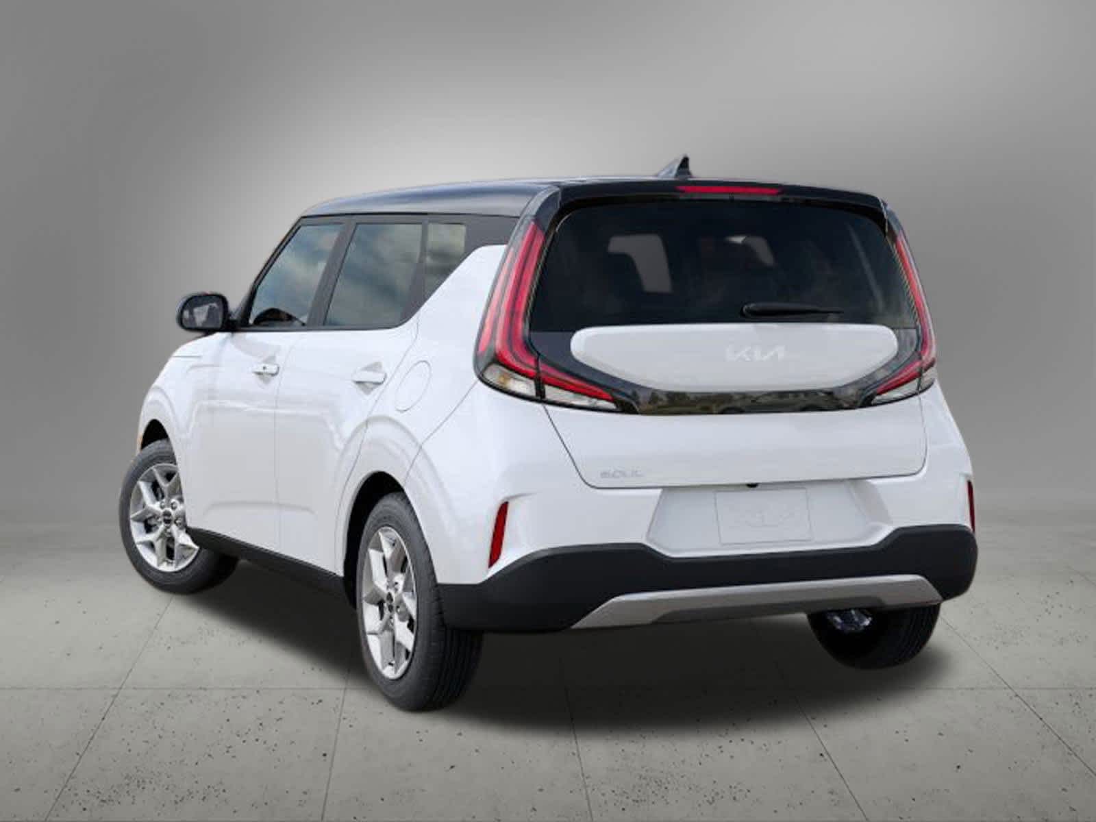 2025 Kia Soul S photo 2