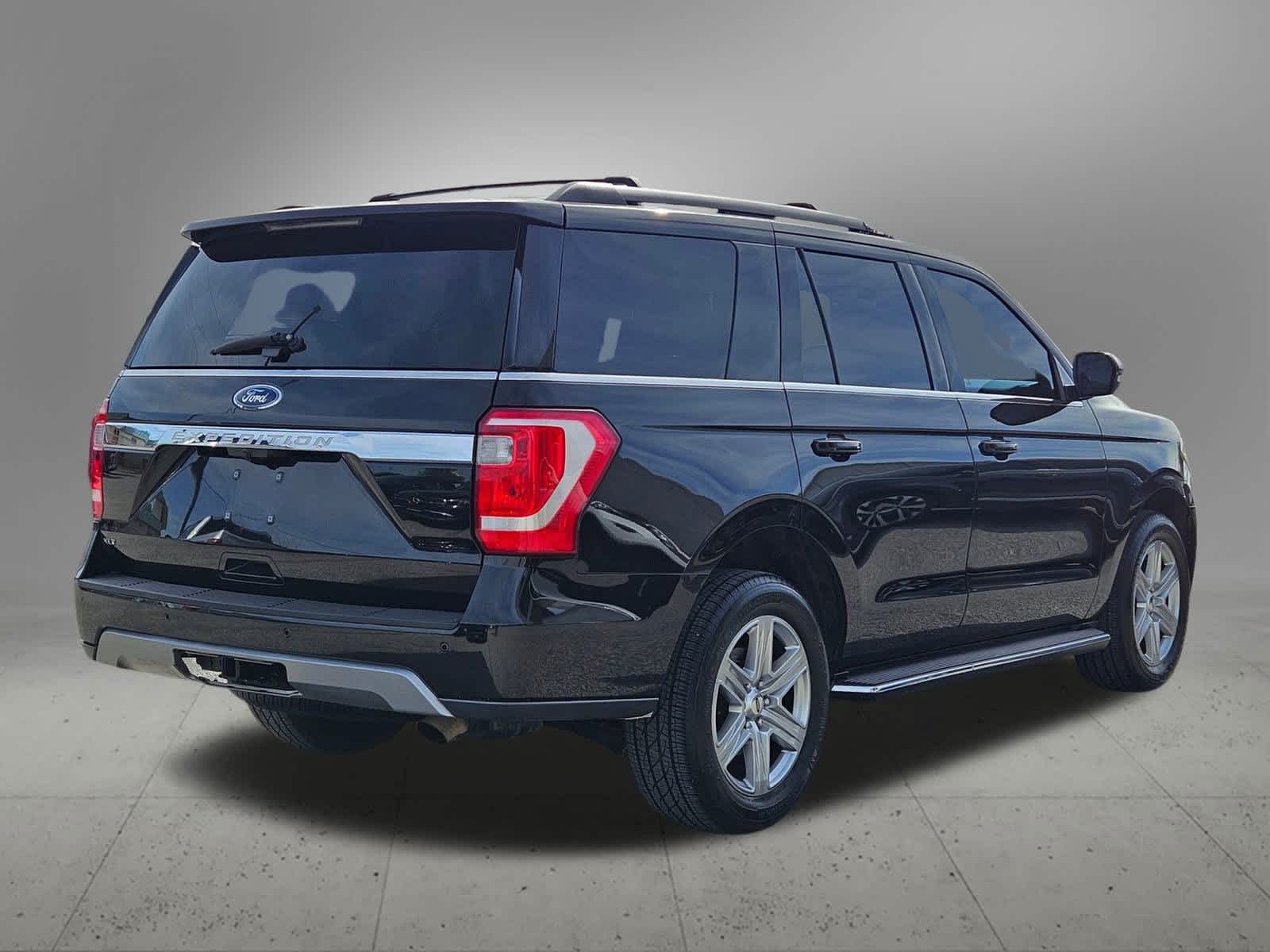 Thumbnail: 2020 Ford Expedition - 6