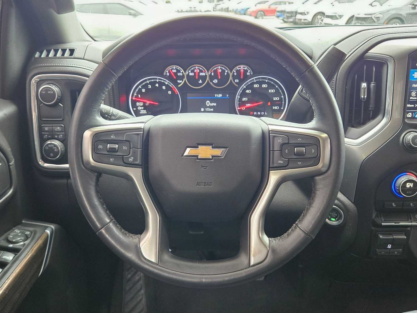 Thumbnail: 2021 Chevrolet Silverado 1500 - 21