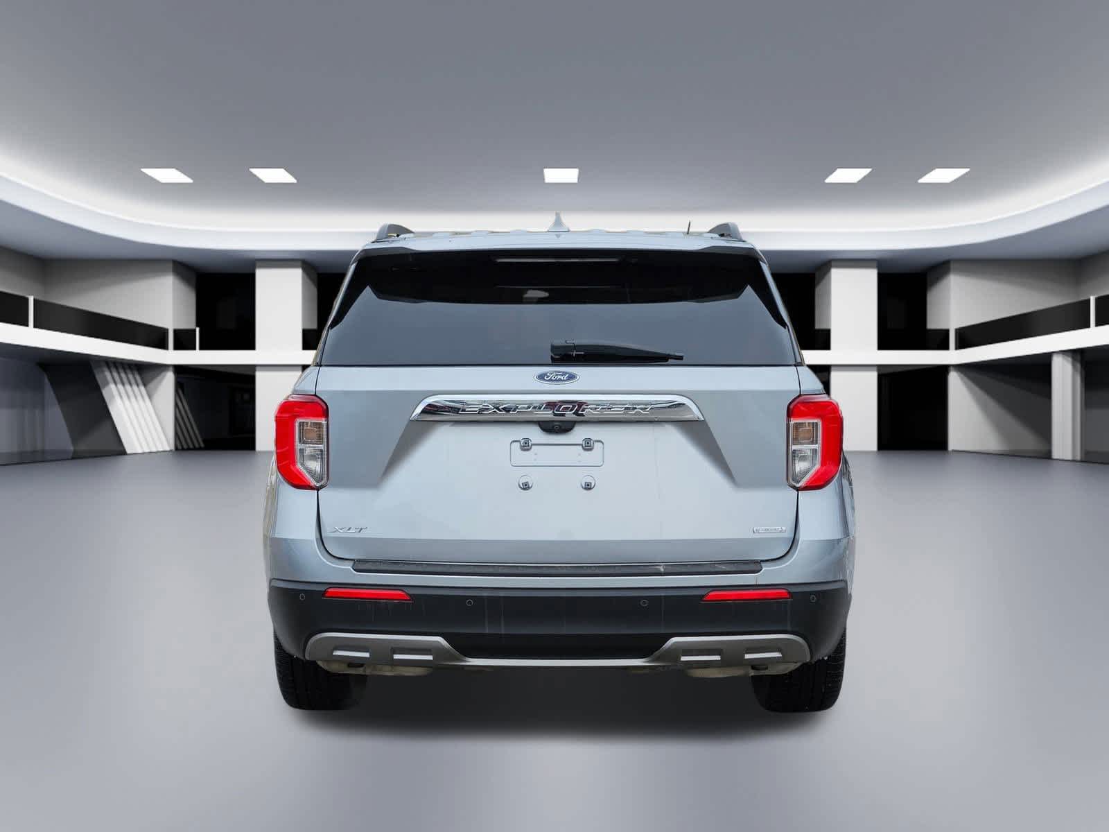 Thumbnail: 2020 Ford Explorer - 5