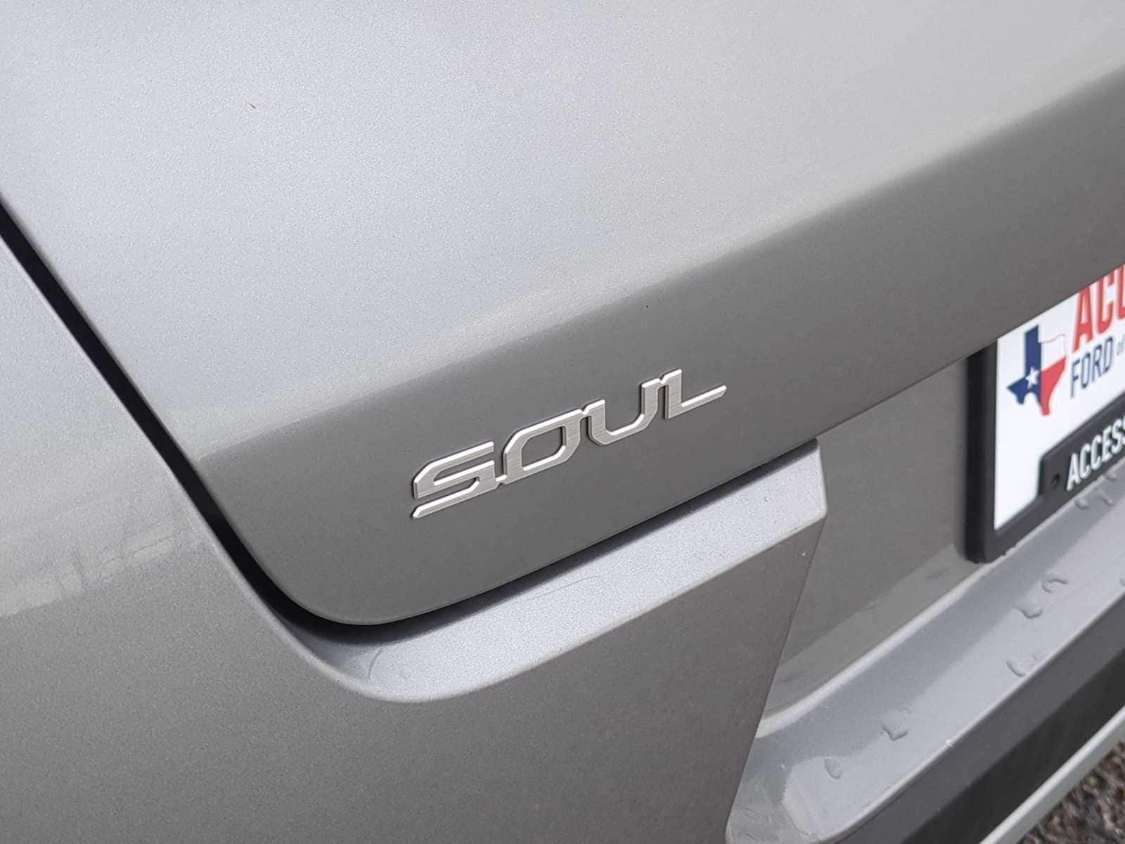 Thumbnail: 2023 Kia Soul - 29