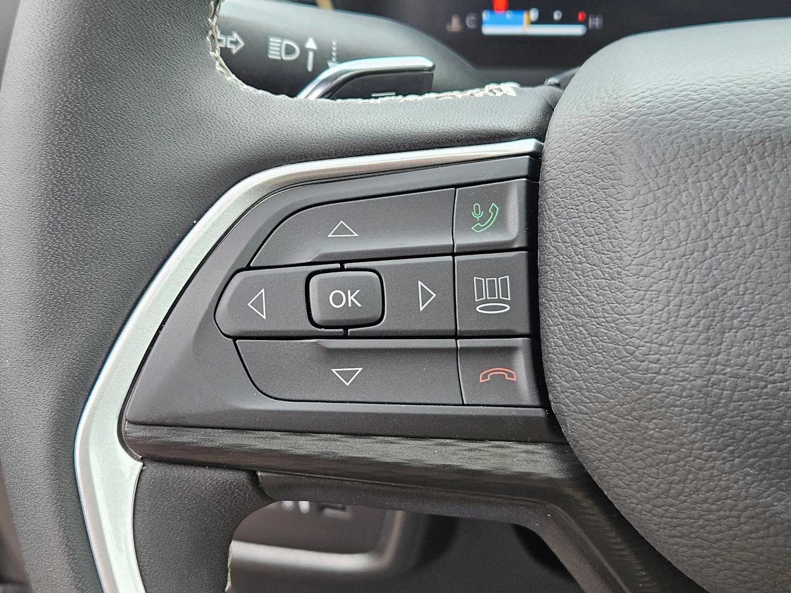 Thumbnail: 2025 Jeep Grand Cherokee - 22