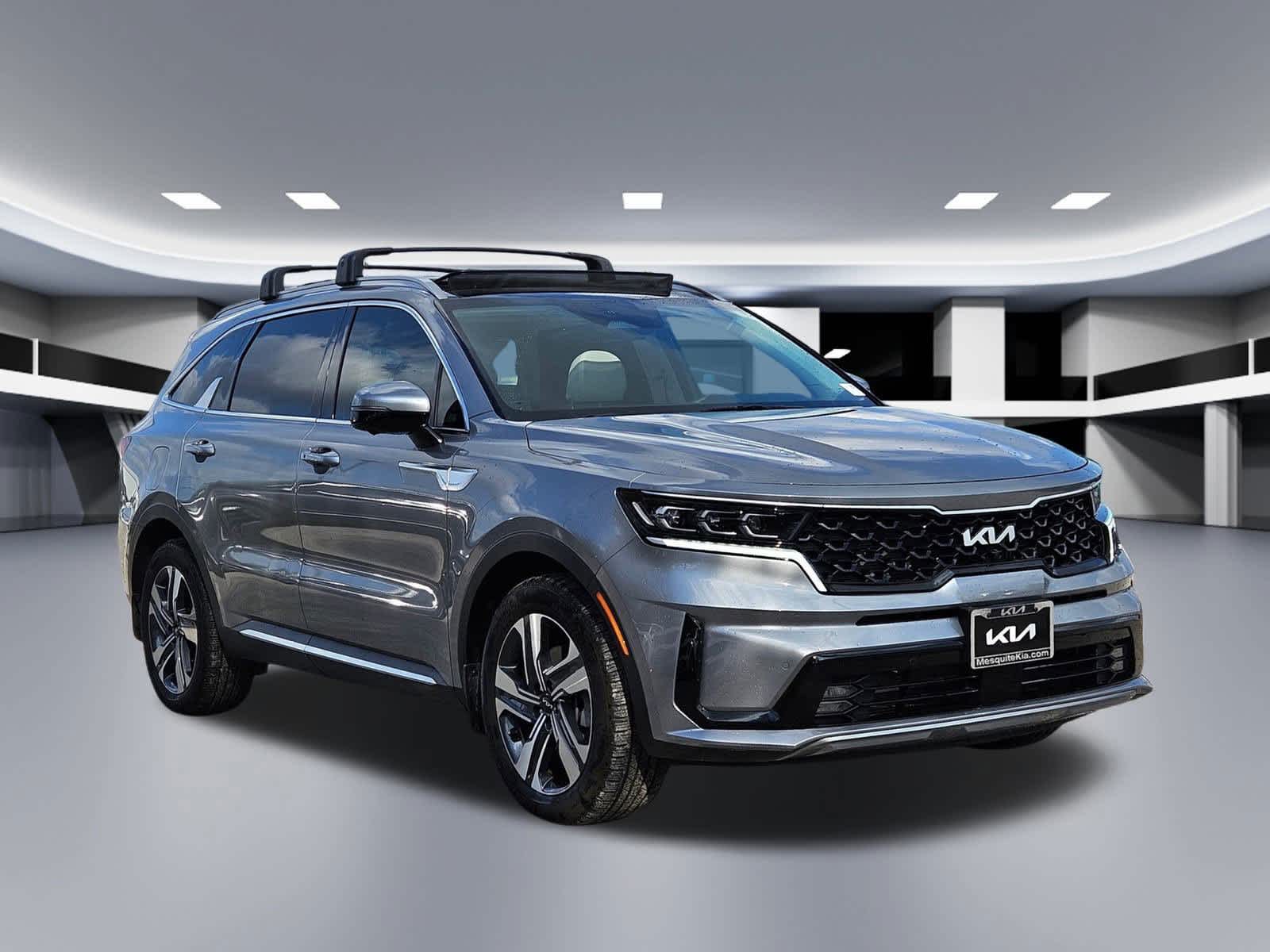 Thumbnail: 2023 Kia Sorento - 8