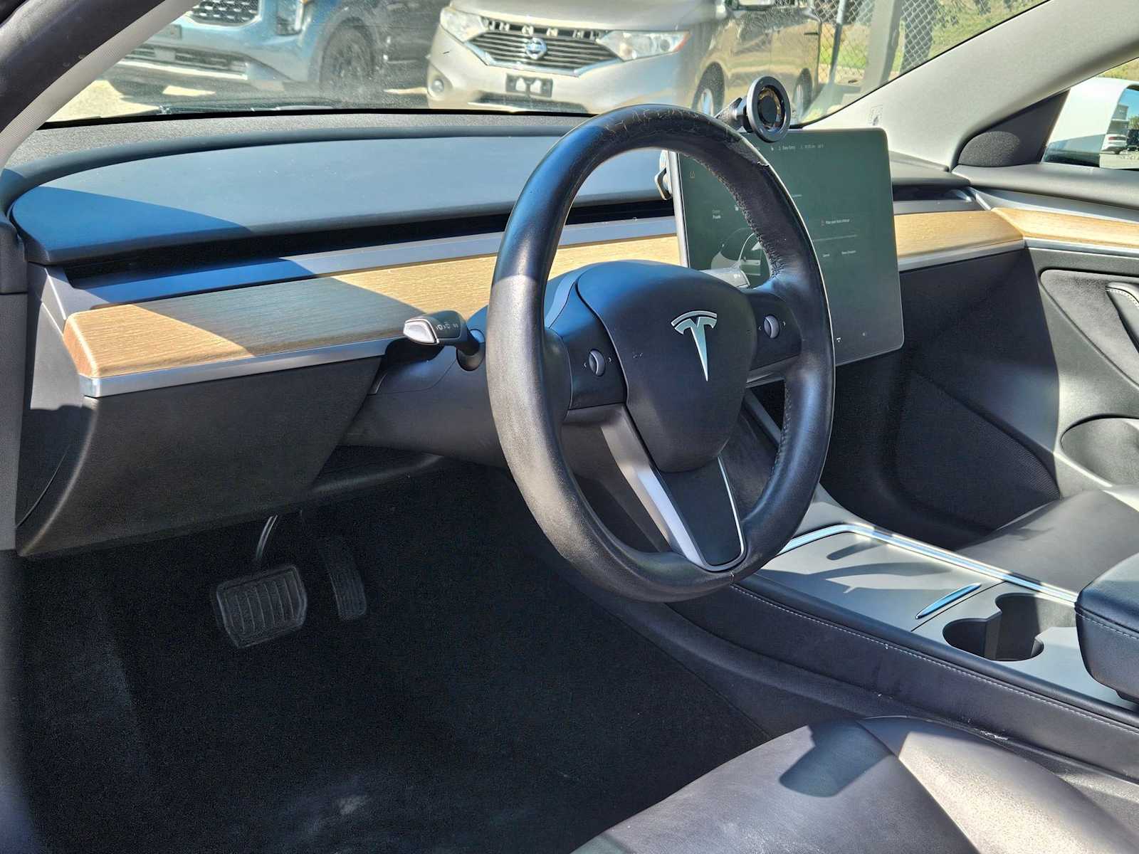 Thumbnail: 2021 Tesla Model 3 - 2