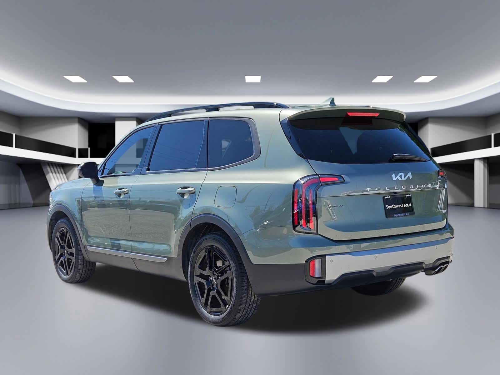 Thumbnail: 2023 Kia Telluride - 3