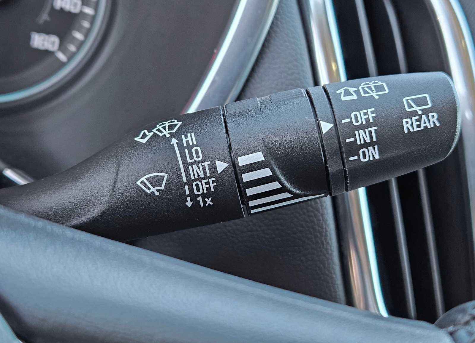 Thumbnail: 2024 Chevrolet Equinox - 26