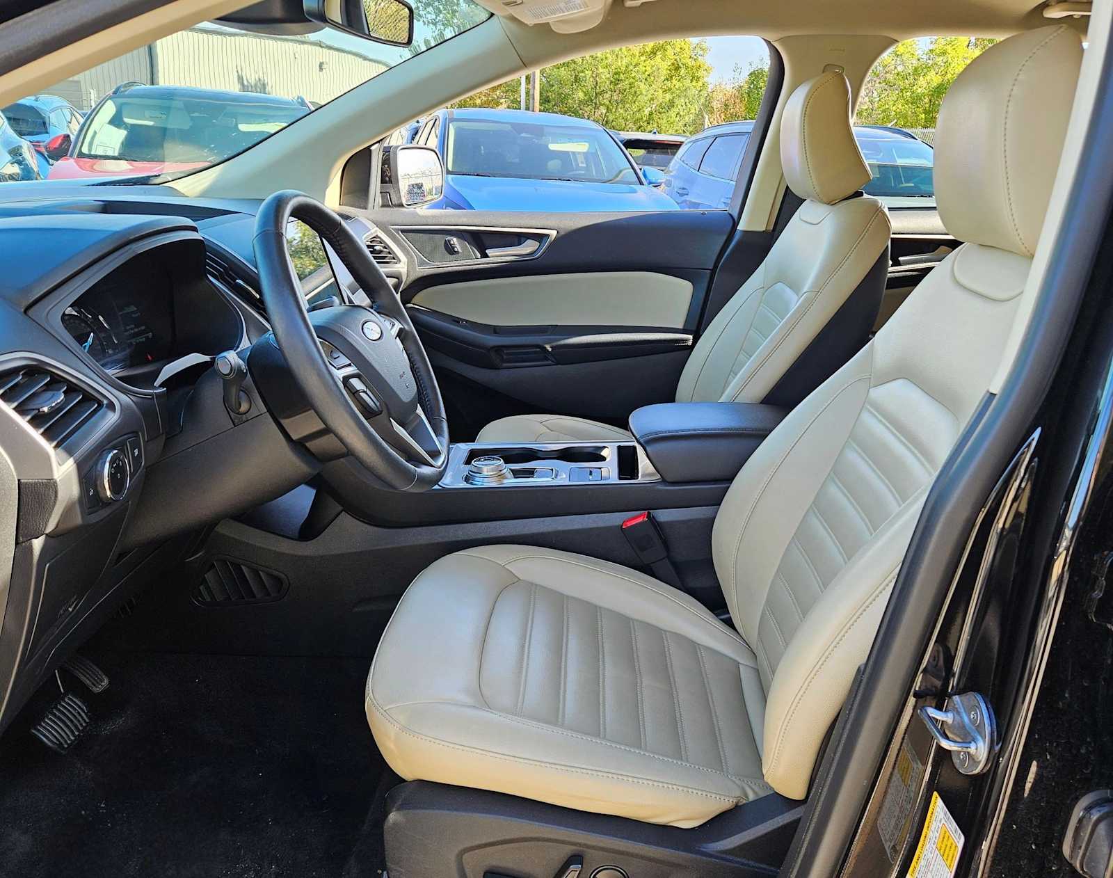 Thumbnail: 2024 Ford Edge - 12