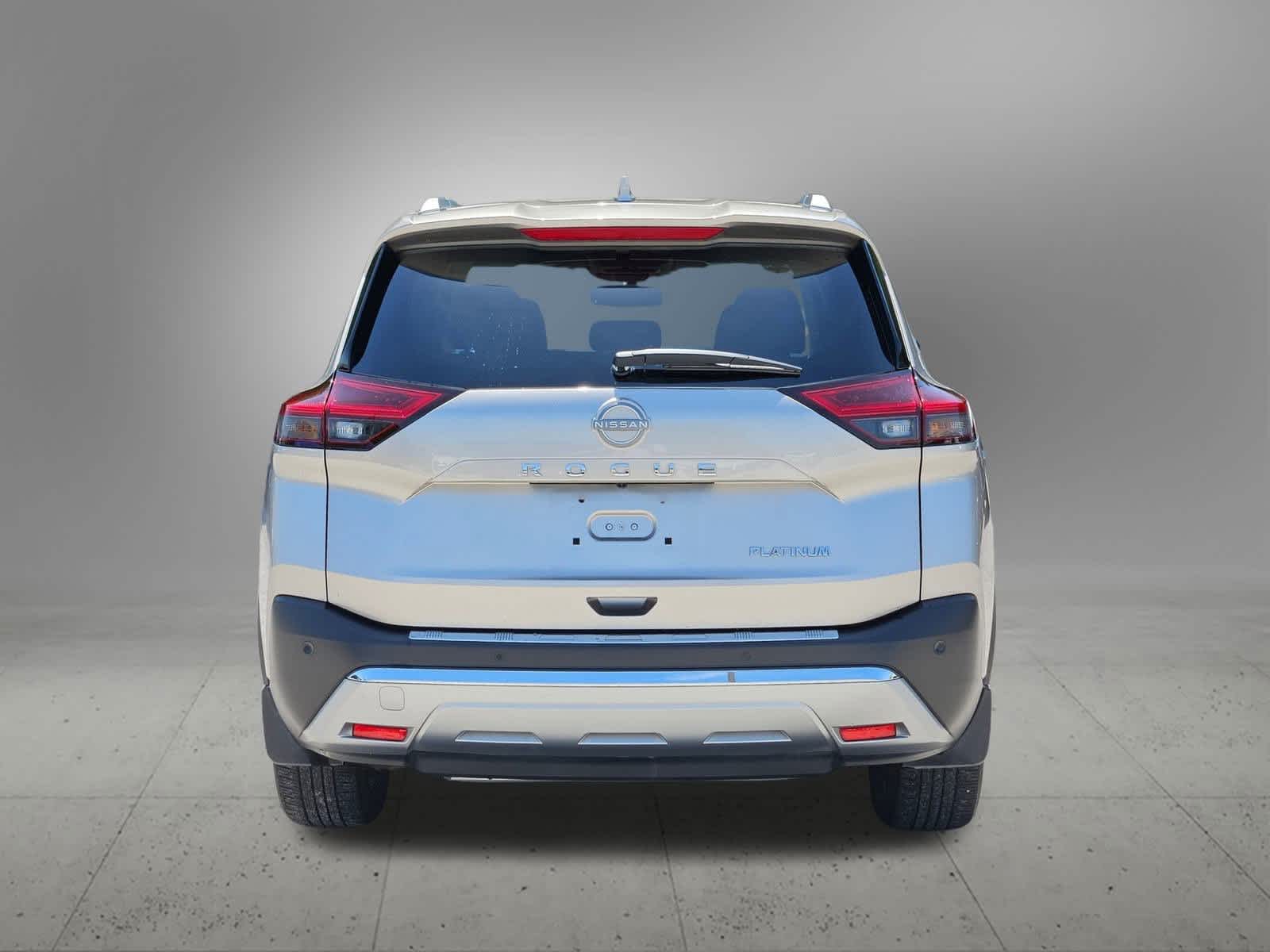 Thumbnail: 2023 Nissan Rogue - 4
