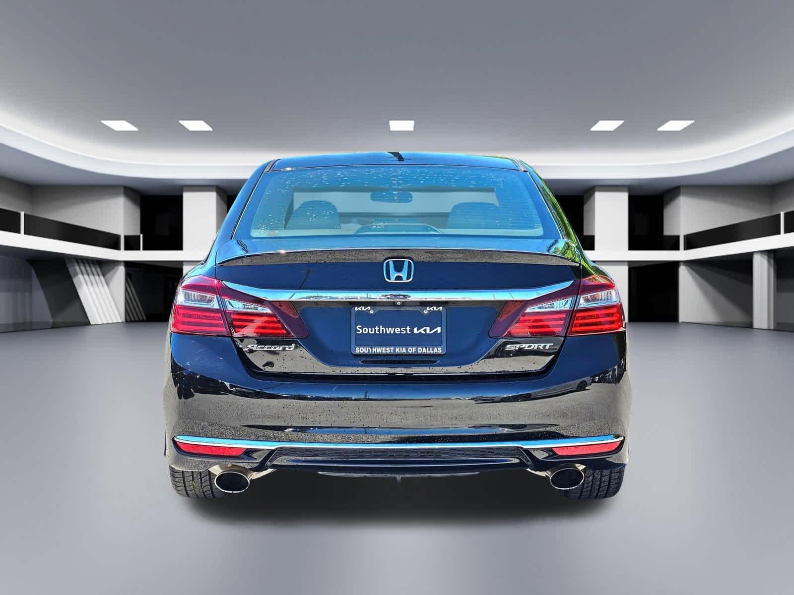 Thumbnail: 2017 Honda Accord - 5