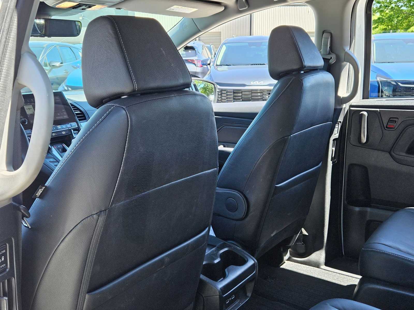 Thumbnail: 2022 Honda Odyssey - 16