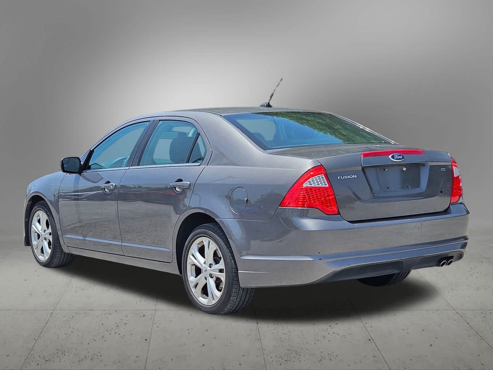 Thumbnail: 2012 Ford Fusion - 3