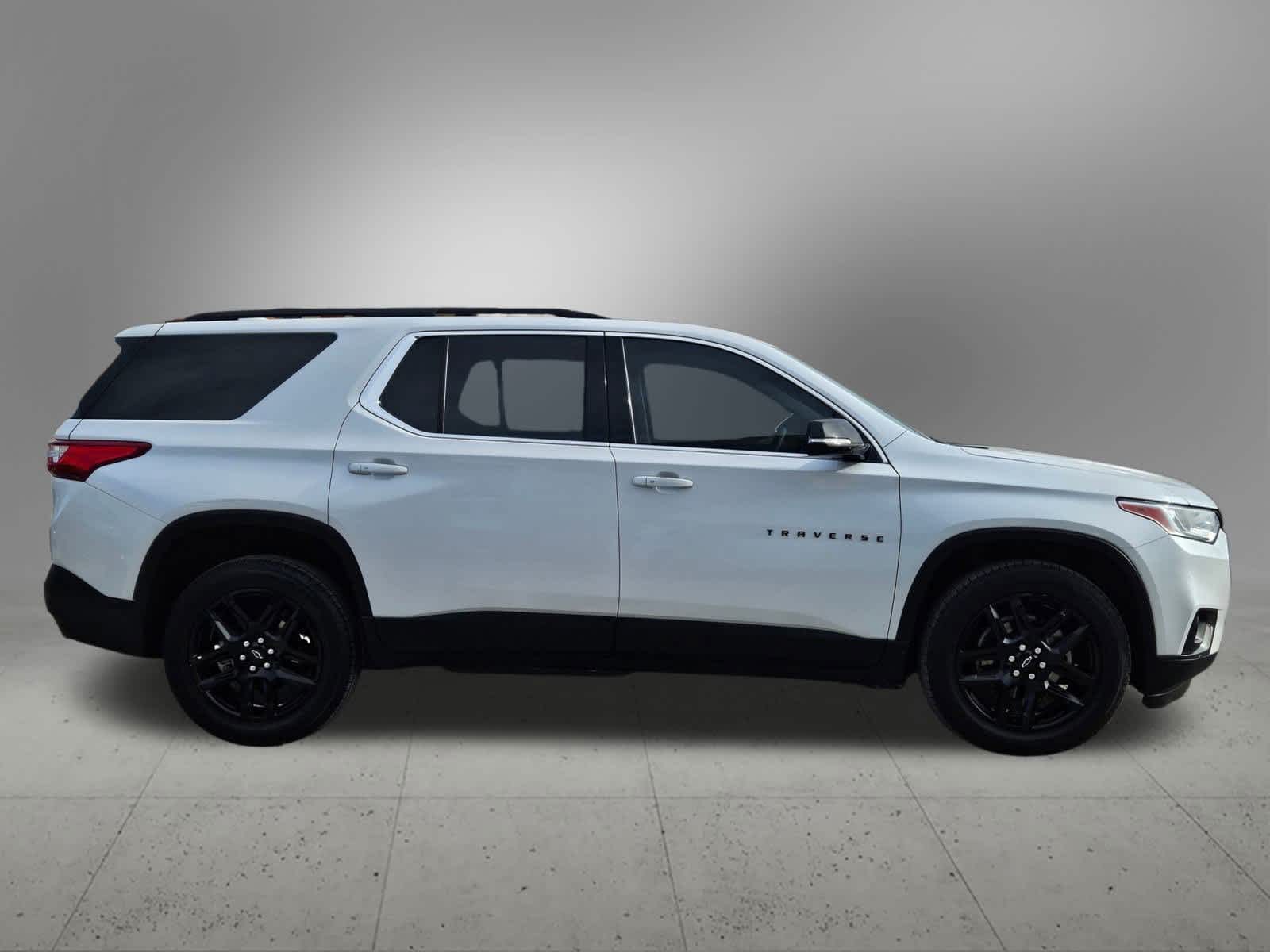 Thumbnail: 2020 Chevrolet Traverse - 7