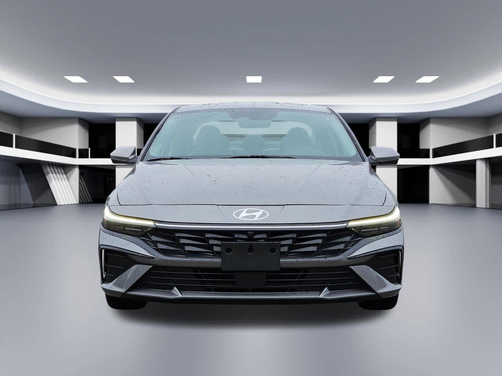 Thumbnail: 2024 Hyundai Elantra - 9