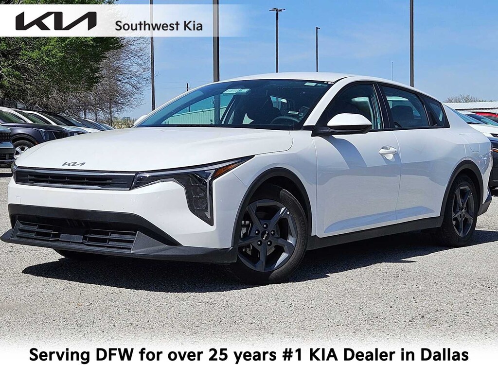 Used 2025 Kia K4 LXS Sedan