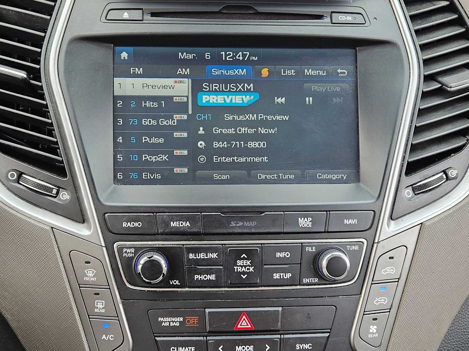 Thumbnail: 2017 Hyundai Santa Fe - 14