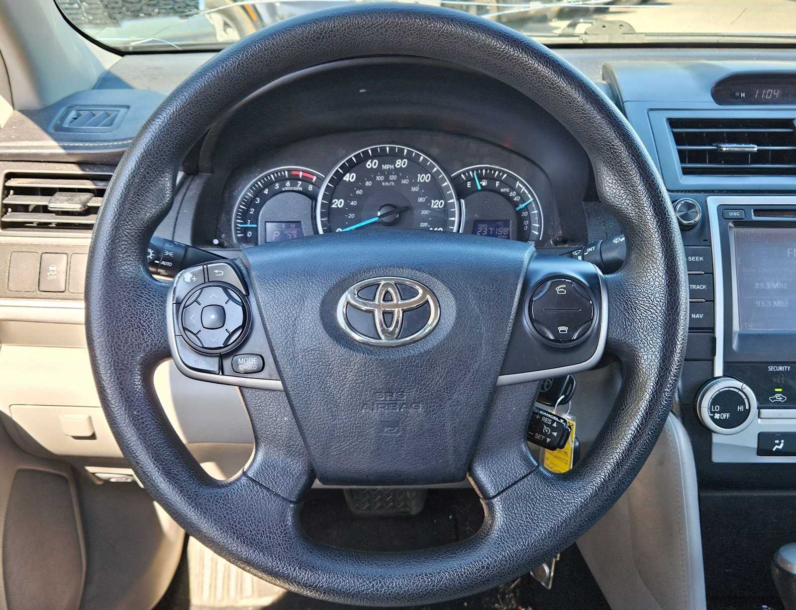Thumbnail: 2013 Toyota Camry - 18