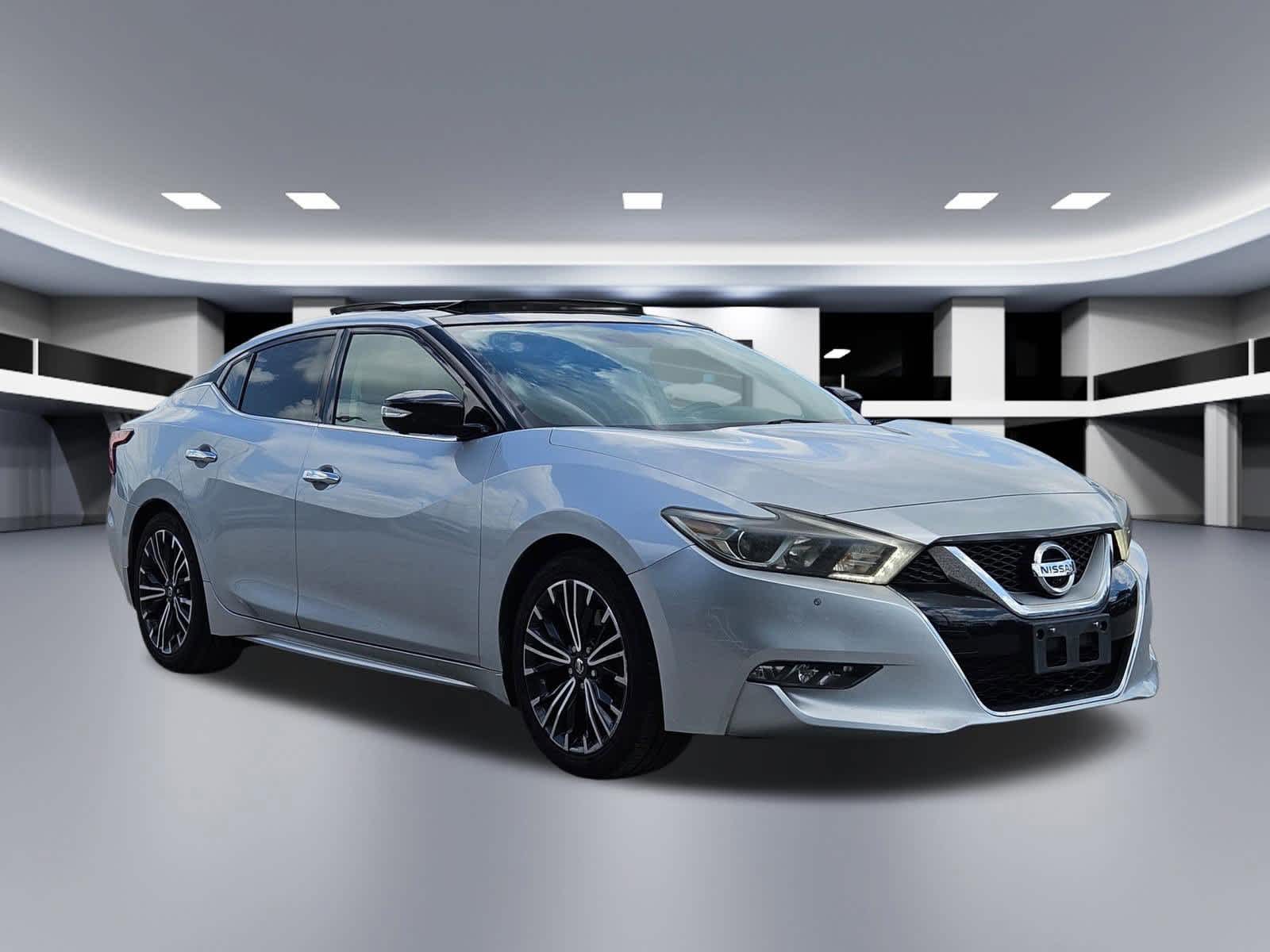 Thumbnail: 2017 Nissan Maxima - 8