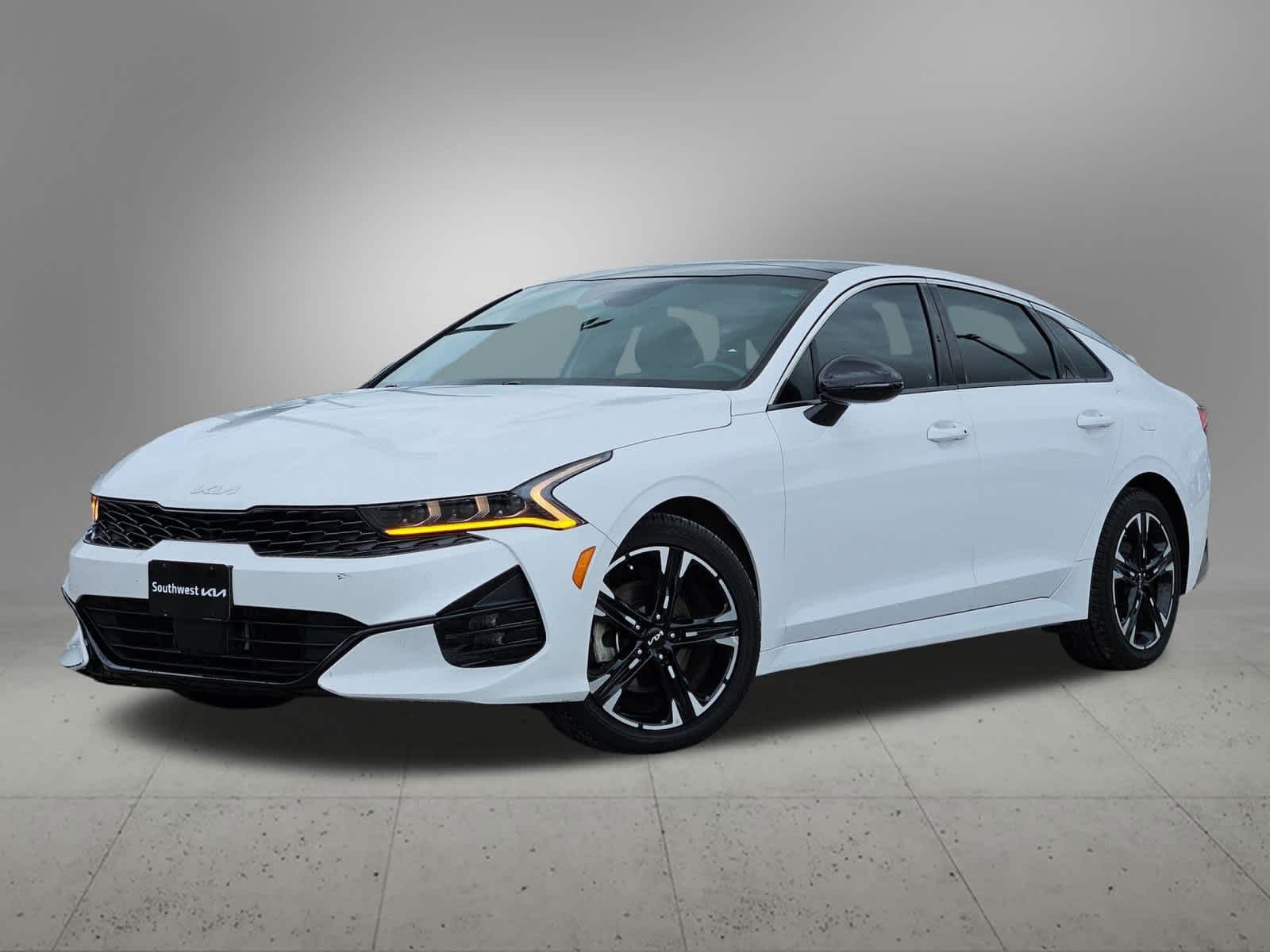 2022 Kia K5 GT-Line Hero Image