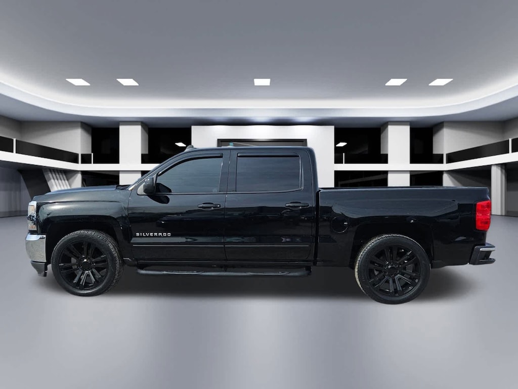 Used 2016 Chevrolet Silverado 1500 LT w/1LT Truck Crew Cab