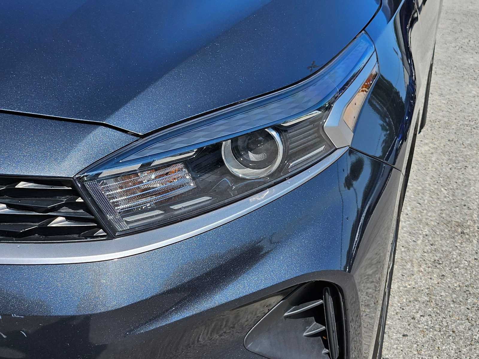 Thumbnail: 2023 Kia Forte - 10
