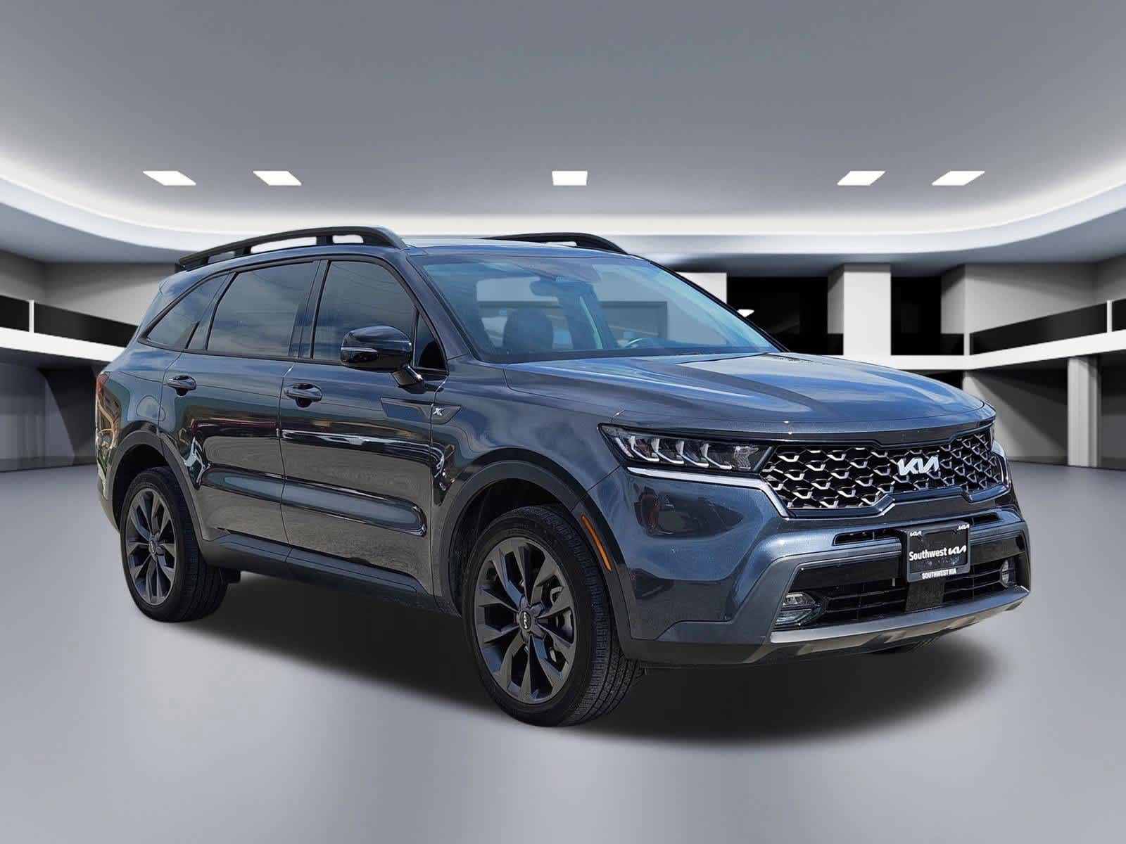 Thumbnail: 2023 Kia Sorento - 7