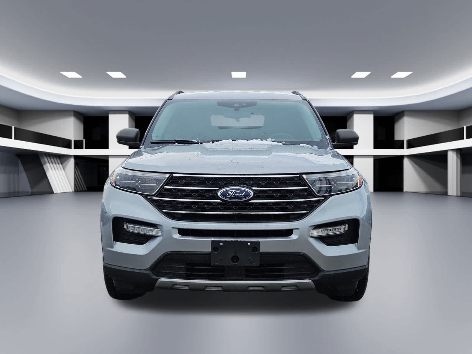 Thumbnail: 2020 Ford Explorer - 9