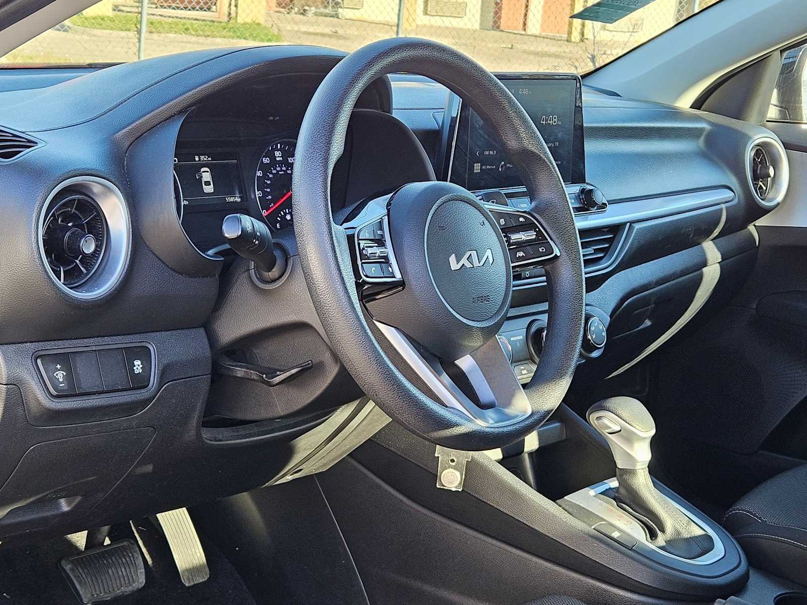 Thumbnail: 2024 Kia Forte - 13