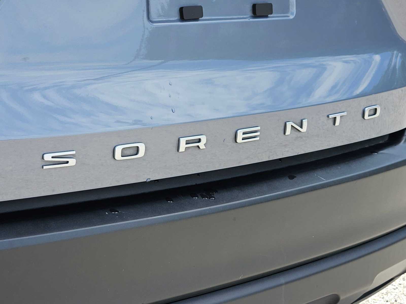Thumbnail: 2022 Kia Sorento - 11